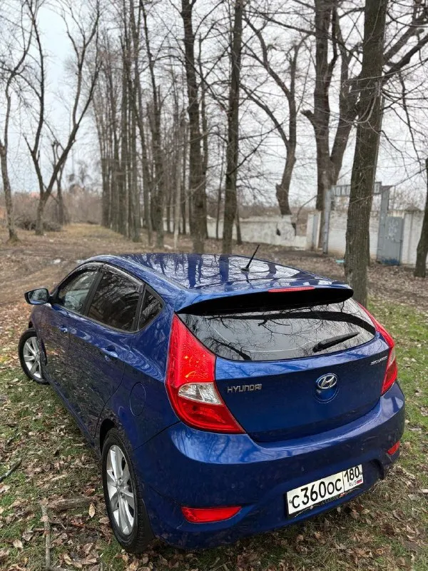 Продам hyundai solaris🔥
Год выпуска:2013🔥
Пробег, км:153.000(оригинал) 🔥
Модификация:1.6мт 🔥
Тип двигателя:газ/бензин🔥
Коробка передач :механика 🔥
Привод:передний🔥
Тип кузова : седан🔥
Koмплeктaция: elegance🔥
Цвет: cиний🔥
3 Собственника с 2013г.
Продажа автомобиля от собственника. Автомобиль в богатой комплектации и в ухоженном состоянии. Таких хозяйских машин осталось малость.
Машина на полном ходу, не требует никаких вложений от слова совсем.
В идеальном состоянии, не троит, не дымит, не имеет каких либо посторонних звуков, работает идеально как на газу так и не бензине. Замена масла каждые 7.000.под капотом ничего не намывал, не подготавливал, чтобы было видно, что мотор сухой, без каких-либо потёков.
Мкпп-в идеальном состоянии, все передачи включаются мягко, без хрустов, ничего не выбивает.
Ходовая-мягкая, ничего не стучит, не тарабанит, всё что нужно было - поменяно.
При встречу всё расскажу и покажу.
Цена:899.999 тысяч
Возможен пригон по договоренности.
Возможен обмен.
Номе
📞 Звоните: +7(949)5752024 - фотография - 6