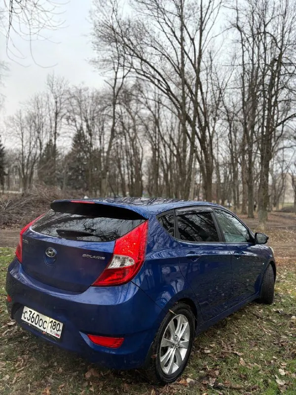 Продам hyundai solaris🔥
Год выпуска:2013🔥
Пробег, км:153.000(оригинал) 🔥
Модификация:1.6мт 🔥
Тип двигателя:газ/бензин🔥
Коробка передач :механика 🔥
Привод:передний🔥
Тип кузова : седан🔥
Koмплeктaция: elegance🔥
Цвет: cиний🔥
3 Собственника с 2013г.
Продажа автомобиля от собственника. Автомобиль в богатой комплектации и в ухоженном состоянии. Таких хозяйских машин осталось малость.
Машина на полном ходу, не требует никаких вложений от слова совсем.
В идеальном состоянии, не троит, не дымит, не имеет каких либо посторонних звуков, работает идеально как на газу так и не бензине. Замена масла каждые 7.000.под капотом ничего не намывал, не подготавливал, чтобы было видно, что мотор сухой, без каких-либо потёков.
Мкпп-в идеальном состоянии, все передачи включаются мягко, без хрустов, ничего не выбивает.
Ходовая-мягкая, ничего не стучит, не тарабанит, всё что нужно было - поменяно.
При встречу всё расскажу и покажу.
Цена:899.999 тысяч
Возможен пригон по договоренности.
Возможен обмен.
Номе
📞 Звоните: +7(949)5752024 - фотография - 7