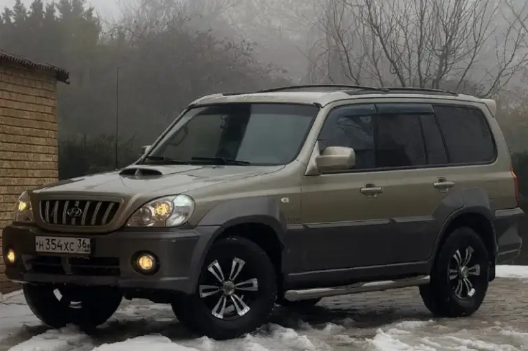 В продаже hyundai terracan. , 2.9 л, турбодизель. Настоящий рамный внедорожник. , постоянный полный привод. , автомобиль обслужен. , ухожен. Тнвд перебирался в начале осени. , промыт бак, обслужена система тормозов. , заменён стартер, выполнена ревизия ходовой части. Новые масла. Находится 15 лет в одной семье. Родной окрас. Двигатель обслужен. , всё сухое, работает ровно. Вечная “механика“, никаких нареканий не имеет. Тяга сумасшедшая. , вытаскивал в начале января f-250 севший на раму. Есть климат и подогревы сидений, зеркал и лобового, 4 эл. Сп, эл. Зеркала, хорошая акустика. ., 2din магнитола pioneer и т. Д. Оптика новая, покрыта бронеплёнкой. , свет отл. Резина стоит всесезонная с хорошим остатком. Есть возможность установки 3-го ряда сидений.
Контакты : +7 (949) 363-52-68 (есть «telegram») цена : 750,000 рублей. Обмен не рассматриваю. Территориально находится в г макеевка (центр)
📞 🇷🇺 Звоните: +79493635268 - фотография - 6