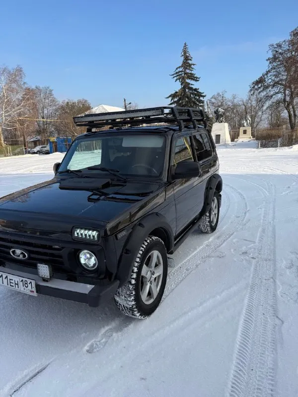 Свежий внедорожник ваз 4x4 (нива) 2020 г. В. С историей.
· Отличное состояние: 2020 год ( рейстайлинг )
• Пробег 58 000 км
· Полная прозрачность:оригинальный птс, два владельца. Автомобиль не бит, не крашен
· Двигатель 1.7 / ( 83 л. С. ) / бензин
· Наличие кондиционера (комплектация luxe), полный привод, 3 двери
Цена : 820 000
Место осмотра : г. Петровское ( краснолучский район )
Номер телефона : +7 959 503-08-90
📞 Звоните: +7(959)5030890 - фотография - 3