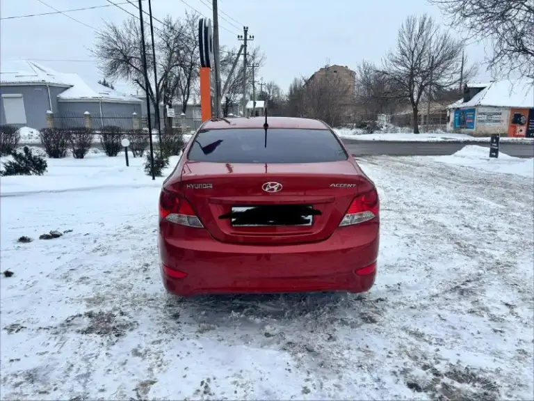 Продам hyundai accent
2013 Года.
1 Хозяин, брал с салона!
1.6 Коробка автомат
261.000 Тыс родного пробега
Машина в хорошем состоянии
Все вопросы по телефону: +79498137546
800.000₽
Возможен торг

📞 Звоните: +7(949)8137546 - фотография - 1