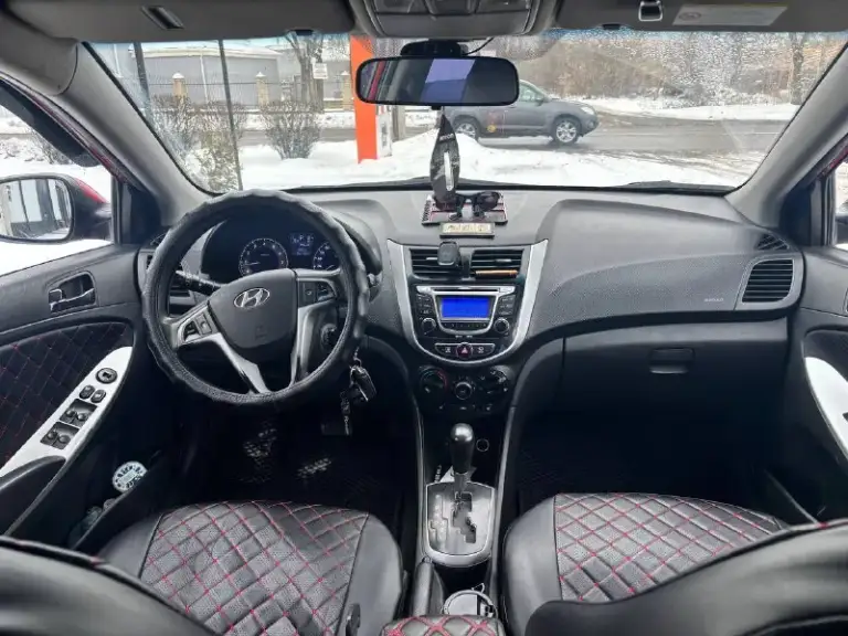Продам hyundai accent
2013 Года.
1 Хозяин, брал с салона!
1.6 Коробка автомат
261.000 Тыс родного пробега
Машина в хорошем состоянии
Все вопросы по телефону: +79498137546
800.000₽
Возможен торг

📞 Звоните: +7(949)8137546 - фотография - 10