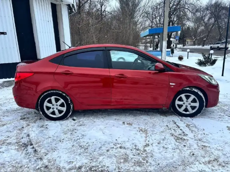 Продам hyundai accent
2013 Года.
1 Хозяин, брал с салона!
1.6 Коробка автомат
261.000 Тыс родного пробега
Машина в хорошем состоянии
Все вопросы по телефону: +79498137546
800.000₽
Возможен торг

📞 Звоните: +7(949)8137546 - фотография - 2