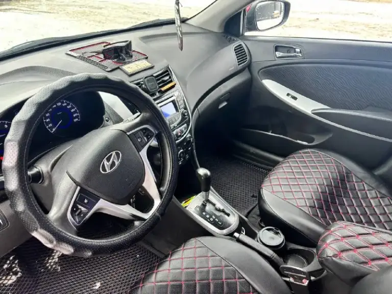 Продам hyundai accent
2013 Года.
1 Хозяин, брал с салона!
1.6 Коробка автомат
261.000 Тыс родного пробега
Машина в хорошем состоянии
Все вопросы по телефону: +79498137546
800.000₽
Возможен торг

📞 Звоните: +7(949)8137546 - фотография - 8