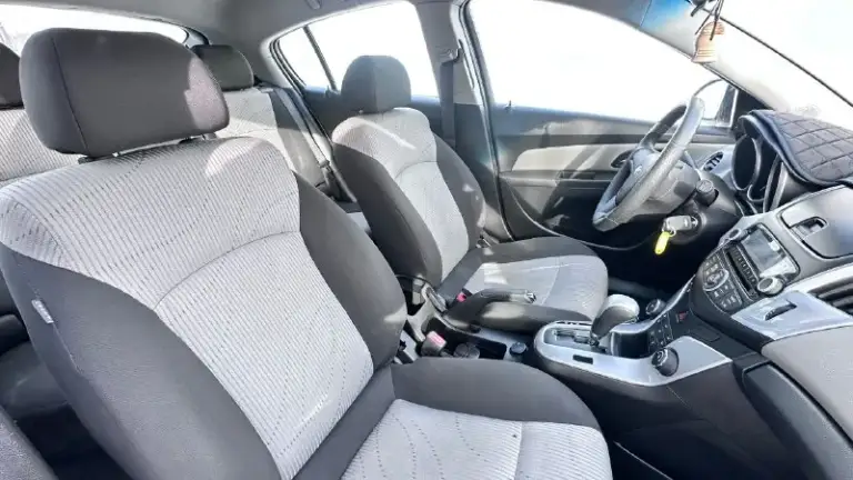 Chevrolet cruze 1.6 at, 2013 года оригинальным пробегом 200000
1 Собственник с момента покупки.
Цена 650000, торг у автомобиля с реальным покупателем, +79495258577, осмотр донецк, доп. Тел. 89237869556
Автомобиль в достойном соятоянии, богатая комплектация: ⚡кондиционер ⚡электроcтeклoпoдъeмники ⚡элeктpoрeгулиpовкa зeркaл с обогревом и т. Д. - фотография - 8