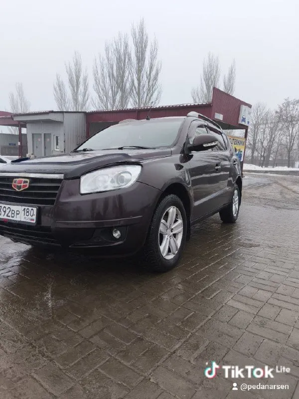 Продам джили мгран х7 2 литра механика 2014 год пробег 130 тыс км автомобиль без вложений 2 комплекта шин автомобиль большой комфортный быстрый, управляемый, обработан без гнили, двигатель без посторонних звуков и потёков ходовка поменяна любые проверки на любом сто за ваш счёт, по документам все четко по комплектации автозапуском, парктроник, подогрев сидений, магнитафон 2 дин электро регулировка зеркал с подогревом, мульти руль, все вопросы по телефону+79495091984 осмотр макеевка цена 710 тыс руб торг
📞 Звоните: +7(949)5091984 - фотография - 2