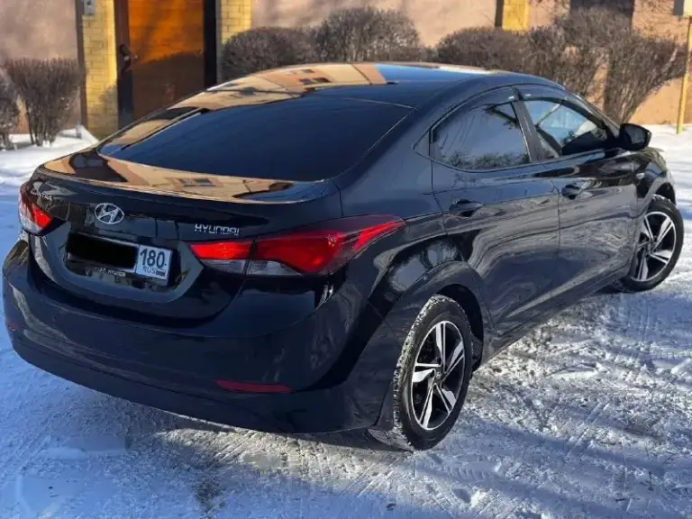 Продам hyundai elantra 2015 года. 1 хозяин, брал с салона! 1.6 коробка автомат 187. Тыс родного пробега!!! Чистый кореец машина полностью в родной краске. Все стекла родные! Обслуживалась с момента покупки на одном сервисе! Двигатель без нареканий, масло менялось каждые 6 тыс. Км! Коробка без нареканий! Комплектация: мультируль, электро зеркала, 4 стеклоподъёмника, кондиционер холодит хорошо, подогрев сидений, бортовой компьютер, экран, туманки, led-фары, круиз контроль салон в очень хорошем состоянии! Резина 2 комплекта новые. Гаражное хранение цена 1 250 000 руб. Телефон +7 949 50 999 58
📞 Звоните: +7(949)5099958 - фотография - 5