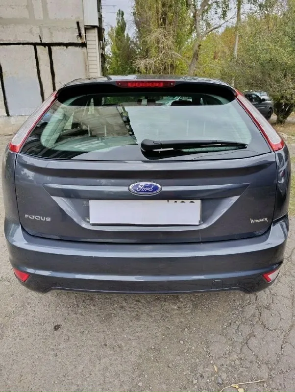 Продам свой автомобиль ford фокус 2011 год. 90 000км оригинального пробега! Я один хозяин, машина куплена в салоне. Вся в заводском окрасе (готов на любые проверки)! В салоне ещё присутствует запах новой машины. Двигатель 1.4 бензин. Оценковпнный кузов без подкраска и повреждений кпп как у нового авто, без претензий. Салон отлично! Ходовая мячик, отрабатывает как нужно. Электрика исправна, ошибок нет, все работает как и положено! Расход приятно удивит по трассе 4-5 по городу 5-6, центральный замок, кондиционер, датчик света, датчик дождя, два комплекта резины ( зима, лето) на дисках, цена 900 000 руб тел:+79493730377 +794933730376. С документами полный порядок, переоформление без проблем! Все оставшиеся вопросы только по телефону!
📞 Звоните: +7(949)3730377 - фотография - 1