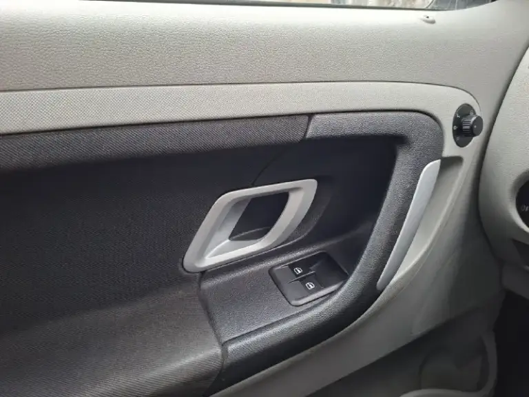 Автор: продам skoda roomster ( skoda румстер) 2008 год бензин 1.6 пробег 287000 технически в отличном состоянии. Хорошая семейная и рабочая машина. Владею авто более трех лет. Есть панорама. Имеются моменты по кузову. Продаю в связи с покупкой нового автомобиля. Г. Харцызск цена 650 тысяч. Торг. +79595120374 +79493089744.. ???наш телеграм канал [ бесплатное размещение за репост??? Правила сообщества [ мы в мах [ [
📞 Звоните: +7(949)3089744 - фотография - 6