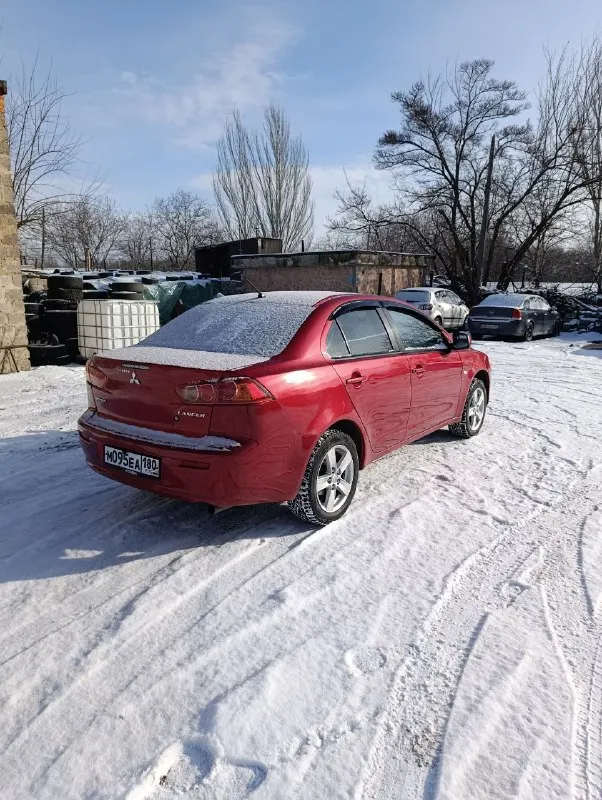 Продам митсубиси лансер x 2008г
Двигатель 1.8 пробег 236тыс
2 Хозяина
Коробка:акпп
Двигатель не дымит, масло не ест, работает без посторонних звуков.
Акпп не пинает, не буксует, переключает мягко и плавно!
Ходовая обслужена!
Новое акб, новые стойки стабилизатора в круг, новые блины передние и колодки передние, новые резинки стабилизатора, новый стартер, новый гидроусилитель руля, новый левый рычаг в сборе, новые стойки передние, новое масло в двигателе и фильтра!
По электрике все работает, кондиционер заправлен!
Комплектация: датчик дождя/света, подогревы передних сидений, климат контроль, сенсорная мультимедиа с камерой заднего вида, сигнализация с автозапуском и обратной связью, эл. Подогрев и регулировка зеркал.
Документы кристально чистые, без запретов, без штрафов, переоформление без проблем
Цена 680т. Р. Небольшой торг у капота.
Г. Торез
+79493745821 +79491267452 - фотография - 6