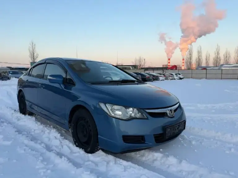 Honda civic,1.8 at (140 л. С. )2007
Владельцев в птс:2
Пробег:
315000
Комплектация: кондер, , подогрев сидений, . Документы: птс, стс 3. Кол-во ключей: прохождение то: каждые 10 т. Км.
Отличный автомобиль для своих лет. Ни каких серьезных дтп не было, есть конечно несколько окрасов не криминальных.
Цена : 650,000
Тел : 89612972709 - фотография - 3