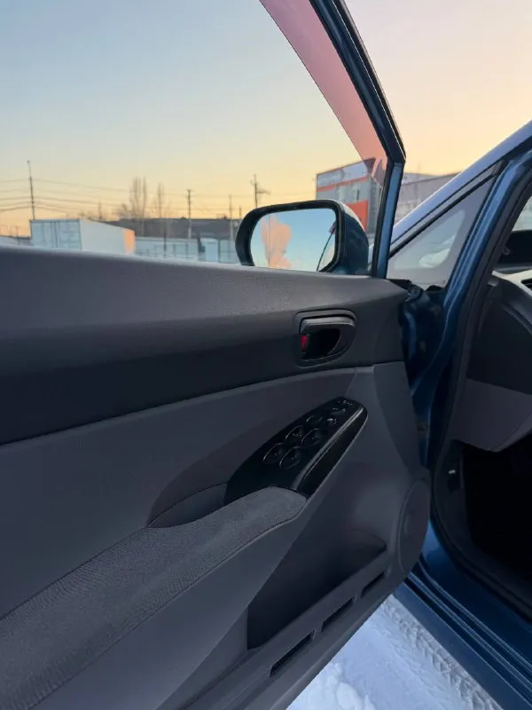 Honda civic,1.8 at (140 л. С. )2007
Владельцев в птс:2
Пробег:
315000
Комплектация: кондер, , подогрев сидений, . Документы: птс, стс 3. Кол-во ключей: прохождение то: каждые 10 т. Км.
Отличный автомобиль для своих лет. Ни каких серьезных дтп не было, есть конечно несколько окрасов не криминальных.
Цена : 650,000
Тел : 89612972709 - фотография - 8