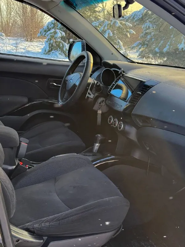 В продаже mitsubishi outlander xl, 3.0 л, 220 л. С. Самая удачная модификация, автомат, не cvt! Двигатель работает ровно, сухой. Комплект грм, ремни, ролики, помпа, свечи, заменены 10.09.25. Ходовая часть после ревизии, перебран стартер, заменены колодки в круг, новые масла, фильтра. Вложений эстетически и технически не требует.

Комплектация «instyle», климат и круиз, обогрев зеркал и сидений, подрулевые лепестки. , датчик дождя и света. , мультируль. , диоды на два этажа, автозапуск. , дисплей на «android» с навигацией, ковшеобразные передние сиденья. , «откидной» борт заднего багажника, наличие фаркопа и т. Д. Новая зимняя и летняя резина идёт в комплекте.

Цена : 1,000.000 рублей.

Контакты : +7 (949) 363-52-68

Территориально находится в г макеевка (центр) - фотография - 9