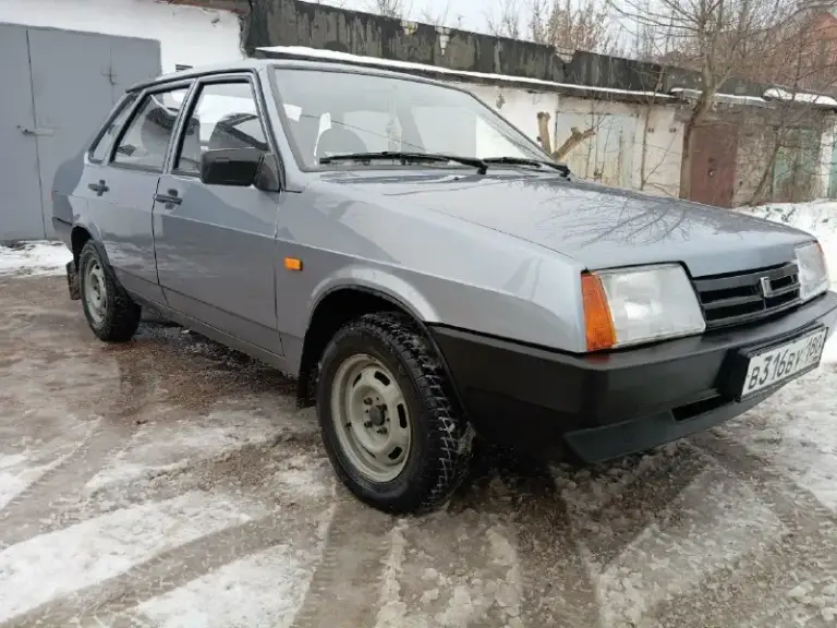 Автор: продам срочно! Ваз 21099 2007г. Автомобиль в идеальном состоянии без вложений. Один собственник. Родной пробег 83.000 км. Мотор коробка часы. 🔥✈️🚀 кузов в идеале. Ходовая без вложений. Салон ваз 2115 как новый. С документами полный порядок оформление в мрэо. Продажа обмен. Цена 365т. Хороший торг. +79495370871 г. Донецк. . . ???наш телеграм канал [ бесплатное размещение за репост??? Правила сообщества [ мы в мах [ [
📞 Звоните: +7(949)5370871 - фотография - 4
