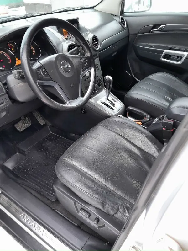 Продам автомобиль opel антара 12год, 3.0 бензин, без турбины, акпп 6ступ, пробег 195 тыс, автомобиль в родной окраски, есть все для комфортной езды, кожаные сиденье с подогревом, кондиционер и т. Д и т. П, новая ходовая и резина зимняя, без вложения, в макеевке, 885т. Руб, торг, обмен, срочно, +79494905479
📞 Звоните: +7(949)4905479 - фотография - 6