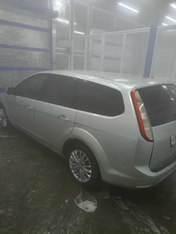 Здравствуйте продам автомобиль ford focus 2 2010 года рестайлинг объём двигателя 1,6 бензин двигатель в отличном состоянии не дымит не троит не тарахтит походовке вопросов нет не стучит не скрипит автомобиль на местном учёте я хозяин автомобили не гнилой в нормальном хорошем состоянии на шестнадцатых дисках зимняя резина новая коробка тоже не хрустит не выбивает переключается мягко на автомобиле неплохая музыка стоит саб четыре колонки истратки два усилка автомобиль находится в макеевке цена данного авто 600 т ру плюс торг а остальные вопросы по номеру телефона +79495068863 звоните в любое время
📞 Звоните: +7(949)5068863 - фотография - 3