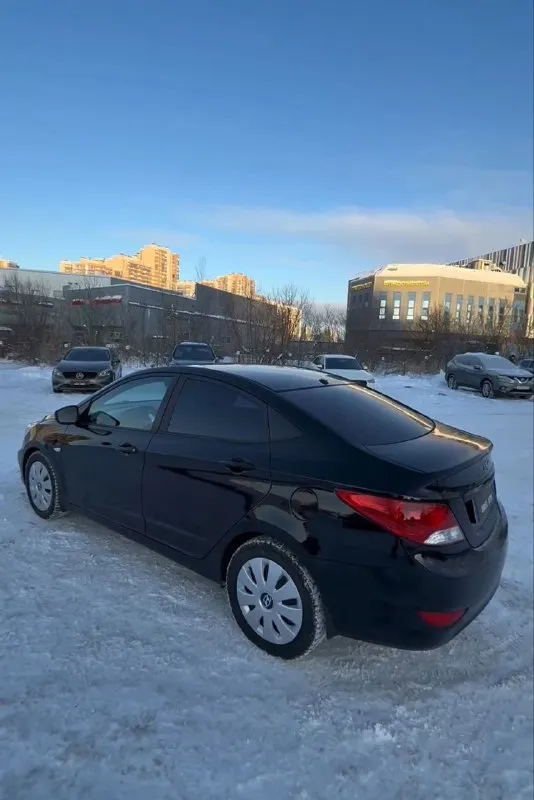 Hyundai solaris 2012г
Пробег родной реальный:190 т
Автотека:зеленая!!!
Комплектация active: 4 стеклоподъемника, бортовой компьютер, кондиционер, подогрев сидений, мульти руль и еще много всего другого!
Мотор работает идеально! Без посторонних звуков,
Ходовая на 5+ не чего не стучит не гремит.
По кузову просто красавец!! Нет сколов нет царапин и остальных других минусов.
В такси не когда не был по автотеки 1 хозяина! Пробег не был скручен!!
Цена:710₽
Звоните по номеру +79494673137 - фотография - 2