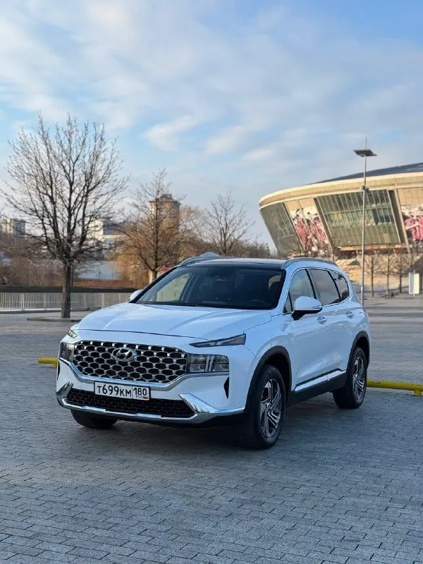 Продам santa fe 4 sel (рестайлинг)
Год выпуска:2022.
Объем двигателя: 2.5( атмосферник на 191 л. С)❗️
Коробка передач: 8-ми ступенчатый автомат( не путайте с роботом)❗️
Привод:полный!
Цвет:белый перламутр❗️
Пробег автомобиля:67.000 тысяч км.
Комплектация очень хорошая❗️
Из основных:
-Панорамная крыша ❗️
-Адаптивный круиз контроль❗️
-Удержание полосы
-Удержание руля
И еще много чего
-Музыка harman kardon(с заводским самбуфером, усилителем)❗️
3-Х зонный климат контроль !
4 Режима езды !
Автомобиль полностью обслуженный
Поменял на пробеге 66.000 тыс км :
-Свечи njk оригинал !
-Масло в двигателе (liqui moly)
-Сделал частичную замену в акпп
-Все фильтра
-Антифриз, тормозную жидкость
-Обслужил полный привод
Машину русифицировал полностью на русский язык ( можно смотреть сериалы, фильмы через флешку).
2 Комплекта резины.
Я собственник ❗️
Цена: 4.400.000🍋( торг)
Вообщем более подробную информацию расскажу по телефону :
+79495219479
+79495219479 -Телеграмм - фотография - 3