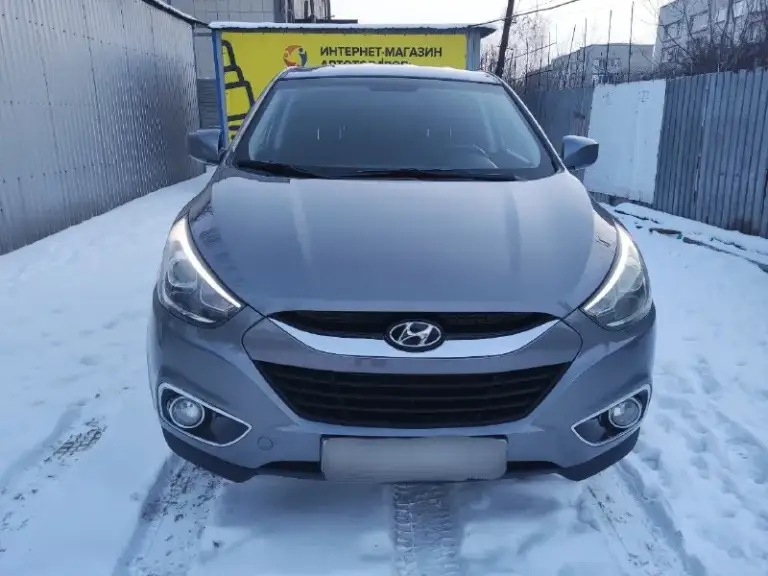 Hyundai ix35
Год выпуска - 2015.
Пробег - 145.100км.
Двигатель - 2.0 бензин.
Кпп-автоматическая aisin.
Автомобиль в прекрасном состоянии пробег 145.100 оригинальный 💯% мотор работает как часики масло не расходует без нареканий ходовая часть плотная без посторонних шумов едет бодро свеже установлено последнего поколение зарегистрировано в мрэо кузов без вмятин и царапин дно пороги стаканы все целое чистый опрятный салон хорошая комплектация подогрев всех сидений зеркал/заднего стекла 2х зонный климат контроль эл зеркала
4Эл стеклоподъёмники мульти руль круиз контроль датчик света/дождя abs ebd esp и. Т. Д юридически кристально чист 2 собственника 2 ключа любое оформление в мрэо учёт рф цена 1.320т. Р осмотр г донецк
+79494937644
.
📞 Звоните: +7(949)4937644 - фотография - 5