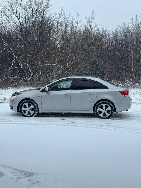Chevrolet cruze 2009 1.6 бензин автомат цена 499 тыс рублей торг символический ✅я собственник, пробег 152 тыс двигатель 1.6 работает отлично 112 л. С (масло не ест) коробка передач автомат без нареканий. Ходовая более менее, салон чистый и ухоженный! Кузов в достойном состоянии (оцинкованный) комплектация: полный электра пакет, кондиционер, полный бортовой компьютер, подогрев сидений, планшет с навигацией, хорошая музыка, мульти-руль, юридически чистая. Уже на 180 учете доки на фото макеевка район пушка +79498558051 vin : kl1ja69e9ak506690 возможно выгодный обмен с вашей доплатой на обмен цена дороже
📞 Звоните: +7(949)8558051 - фотография - 4