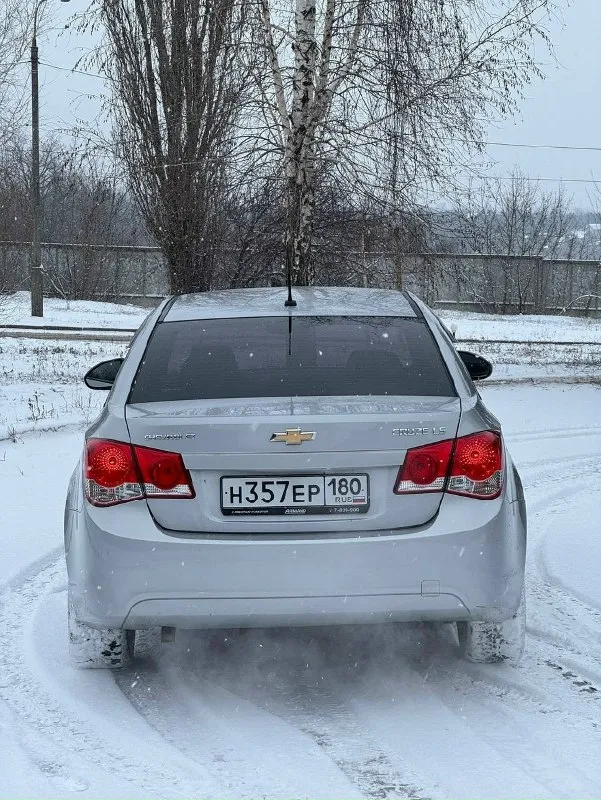 Chevrolet cruze 2009 1.6 бензин автомат цена 499 тыс рублей торг символический ✅я собственник, пробег 152 тыс двигатель 1.6 работает отлично 112 л. С (масло не ест) коробка передач автомат без нареканий. Ходовая более менее, салон чистый и ухоженный! Кузов в достойном состоянии (оцинкованный) комплектация: полный электра пакет, кондиционер, полный бортовой компьютер, подогрев сидений, планшет с навигацией, хорошая музыка, мульти-руль, юридически чистая. Уже на 180 учете доки на фото макеевка район пушка +79498558051 vin : kl1ja69e9ak506690 возможно выгодный обмен с вашей доплатой на обмен цена дороже
📞 Звоните: +7(949)8558051 - фотография - 6
