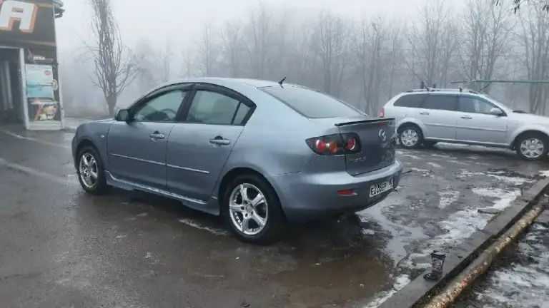 Mazda 3бк 1.6 акпп масло каждые 6к. Замена масла коробки, сальники приводов, сами привода, ходовая вкруг, все сайлентблоки, новый генератор, вентелятор, отличный свет, новая зимняя резина много можно перечислять. Сигнала с автозапуском, подогрев сидений, зеркал. По технике авто в достойном состоянии. По кузову есть следы эксплуатации. Без гнили! 550к +79494009337
📞 Звоните: +7(949)4009337 - фотография - 3