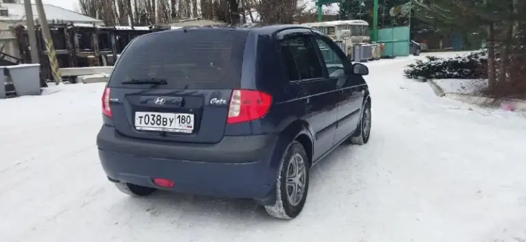 Автор: ‼️продам hyundai гетц hyundai getz‼️ ✅двигатель: 1.4 (97 л. С. ) / бензин ✅пробег: 202.000 км ✅кпп: автомат ✅комплектация: comfort ✅доп. Установки: зеркало заднего вида с видеорегистратором на голосовом управлении с камерой заднего вида, магнитола на андроиде 9 дюймов, новые чехлы в салон. ✅резина 2 комплекта ( зима: первый сезон. Лето: второй сезон. ) диски: титаны (осенью куплены( фото прикреплено) ✅вкратце о машине: 5-ти дверный хэтчбэк, машина шустрая, маневренная, приятно для долгой езды. По птс являюсь 3-м владельцем. Машина ухоженная, аварий нет, пробег не скручен, все проверки по вашему желанию. Удобна в не больших внешних габаритах, но достаточно места внутри. Расход в соотношении с мощностью и развитием скорости смешной. 💰💰цена данной красавицы: 685.000₽ + торг только для ‼️реального‼️ покупателя у капота находиться в днр г. Харцызск ✅по вопросам продажи и детальных подробностей писать в личные сообщения либо по номеру телефона +79495231743 или +7949393
📞 Звоните: +7(949)5231743 - фотография - 2