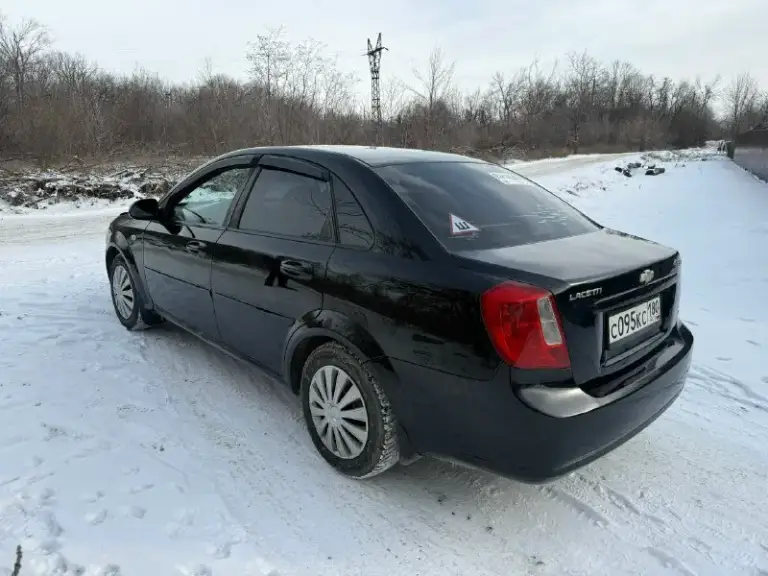 Продам chevrolet lacetti 2008 год. Мотор 1.6 автомат пробег 220 тыс. Автомобиль в хорошем состоянии. Вложений не требует. Ходовка сбитая, мотор, коробка в идеале. После большого т. О. Менялось все во время, денег не жалаелипо кузову без вложений. Красить варить не нужно. Кондиционер заправлен, холодит как положено, печка греет. Салон чистый и ухоженный. Любое оформление. Находится в городе макеевка, пос ханженково. Цена 575 тел +79496207943
📞 Звоните: +7(949)6207943 - фотография - 5