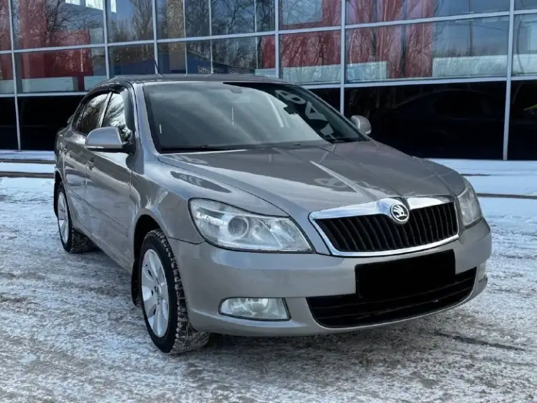 Продам skoda octavia a5
1.6 Mpi
Год выпуска 2010.
Состояние идеальное.
Сервисные книги.
2 Владельца
Вложений не требует!
Коробка без нареканий!
Все обслужено!
Любое оформление!
Электроника вся рабочая!
Кондер в том числе.
Салон не затертый
4 Стекла подъемника
Хорошая акустика.
Диски r16
Авто полностью обслужена.
Стекла все родные
Цена 815-000₽
+7-949-794-46-27
+7-949-339-39-59
Звоните в любое время
📲 Tg: евгений
📞 Звоните: +7(949)7944627 - фотография - 2