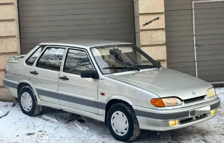 Продам ваз samara 2115 2008 года выпуска в идеальном состоянии!
Гаражное хранение.
Двигатель 1.6 8клапанная
Пробег:125.000.км родной 100%
1 Хозяин за все время эксплуатации, птс оригинал.
По документам кристально чистая!
Техническое состояние автомобиля без вложений от слово совсем. Двигатель не троит, не дымит, масло не берет. Коробка переключается плавно, без хрустов и выбиваний. Ходовая часть отрабатывает на 5+, уверенный ход.
Кузов в отличном состоянии, без рыжиков, гнили и дырок. Вся геометрия кузова в идеальном состоянии!дно, стаканы, лонжероны в отличном состоянии, без дтп, не крашена.
Электрика полностью в рабочем состоянии, все включается, моргает.
Продажа по дкп или полное переоформление в мэро.
Цена:395.000р (торг реальному покупателю!)
Г. Донецк
Все подробности по номеру телефона!
Номер:+79496935850
Номер:+79495644736
📲 Tg: grisha
📞 Звоните: +7(949)6935850 - фотография - 1