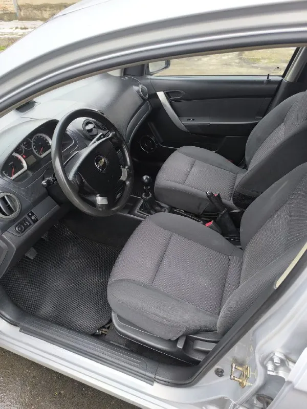 Продам шевролет авео
Год 2007
Мотор 1.5 механика,
Пробег 173000 км
Цена 440000
Автомобиль в хорошем состоянии, двигатель, коробка работают исправно. Кондиционер, стеклоподъёмники, хорошая зимня резина, один хозяин. Дмитрий+79495958974 донецк.
📞 🇷🇺 Звоните: +79495958974 - фотография - 6