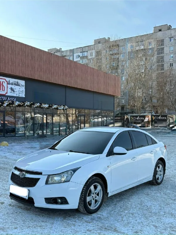 Chevrolet cruze 1.8 автомат 2012г chevrolet круз 2 хозяина✅ птс оригинал, ✅ без дтп !✅ не такси !✅ весь в родной краске ✅100% ✅автотека, и толщиномер, это подтверждает 👍 можете проверять без проблем, кому надо скину видео с толщиномером ✅пробег 214т км. Двигатель обслужен грм, помпу, прокладки, теплообменник, меняли 10 т км назад, двигатель в отличном состоянии! Не дымит ! Не троит ! Масло не расходует ! Коробка в отличном состоянии! Без пинков ! Без рывков ! И прочего, ходовая в идеальном состоянии! Нечего не стучит, не гремит, не шумит ! Отрабатывает правильно мягко как должна, любые проверки в любом авто сервисе за ваш счет приветствуется без проблем ✅✅ кузов в отличном состоянии. Без рыжиков !! Без жучков ! Без гнили !!! Без вздутий краски ! И прочего ! Кузов в полном порядке✅ 2 комплекта резины сейчас на зимней шипованный резине куплена в этом году ! И летняя тоже свежая комплект с машиной, 2 ключа сигнализации с автозапуском стар-лайн, комплектация отличная, датчи
📞 Звоните: +7(949)6643082 - фотография - 2