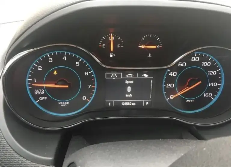 Продам хозяйский автомобиль chevrolet cruze 1.4 2017 года в комплектации lt с родным пробегом 128 тыс. Км. Состояние отличное, остекление заводское, включая лобовое, один собственник за все время. В собственности с 2021 года. Автомобиль обслужен полностью и подготовлен к зиме с заменой всех жидкостей и фильтров. Два комплекта новой резины. Любые проверки на ваших сто, продажа от собственника‼️1.300.000 с адекватным торгом.
Г. Донецк +79498431343 - фотография - 6