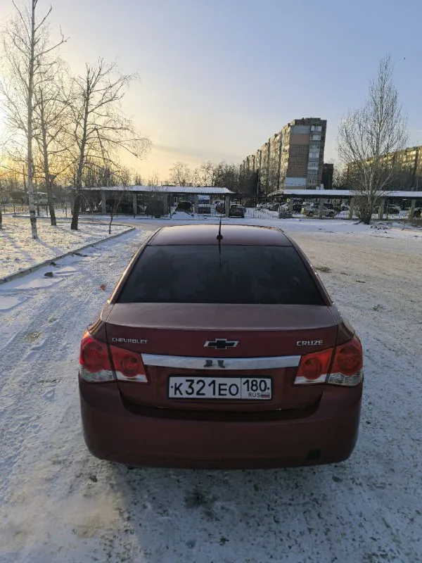 Chevrolet cruze 1.6 2010 🚘 530.000₽💰
- Двигатель f16d3. Мкпп
- Пробег 207862
- Есть моменты по лкп (видно по фото)
- На ходу каждый день.
- 10 Тыс. Назад была замена грм с помпой.
- Новые передние, задние стойки, сайлентблоки рычагов, троса ручника.
- Android магнитола, камера заднего вида, wi-fi, bluetooth, aux, 2 слота под сим-карты, навигация.
- Доки в порядке собственник.
+79495032393 Или tg
Осмотр макеевка.
Торг у капота. - фотография - 8
