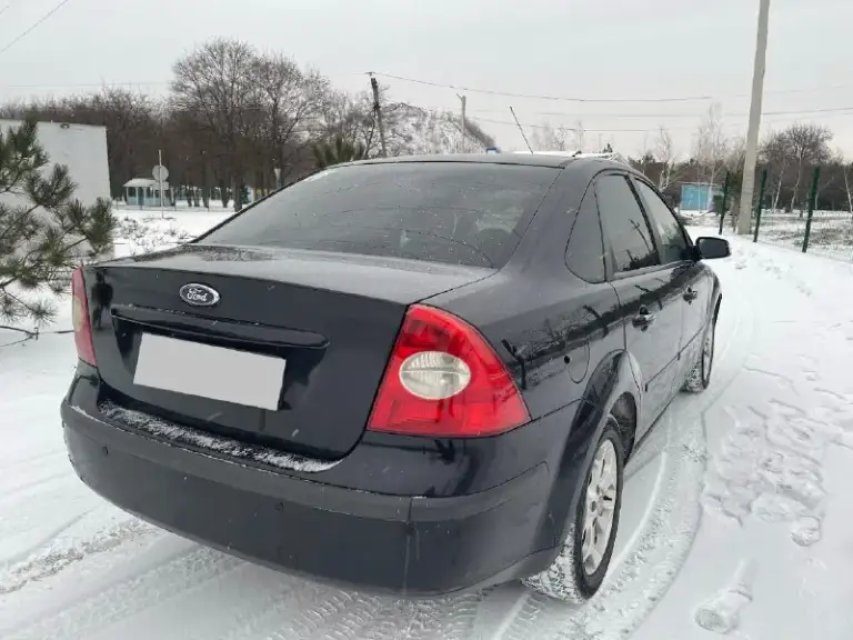 Продам ford focus 2 2007 года выпуска
1.8
Автомобиль в хорошем внешнем и техническом состоянии!
По салону все чистенько и опрятно, по электрике работает всё!
По комплектации: климат контроль, гур, 4 эсп, обогрев заднего стекла, abs, esp, хорошая магнитола sony, парктроник!
Юридические чистая, залогов и штрафов нет!
Переоформление без проблем!
Вопросы по телефону!
+79495789736
Цена 485 тыс.
Осмотр город макеевка
.
📞 Звоните: +7(949)5789736 - фотография - 4