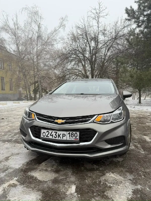 Продам chevrolet cruze 2017 года объем двигателя 1,4 турбо, едет бодро. Пробег реальный, 135.000. Коробка автомат, работает без нареканий. Все есть для комфортного вождения: усилитель руля, камера заднего вида, круиз контроль, система старт-стоп, кондиционер, carplay. Машина в отличном состоянии, ухоженная, не требует вложений, сел и поехал. Салон чистенький, не курили. Обслуживали во время, масло меняли каждые 5 тысяч. Осмотр макеевка. +79494073814 цена 1.100.000 рублей. Торг реальному покупателю. Только продажа, обмен не интересует.
📞 Звоните: +7(949)4073814 - фотография - 2