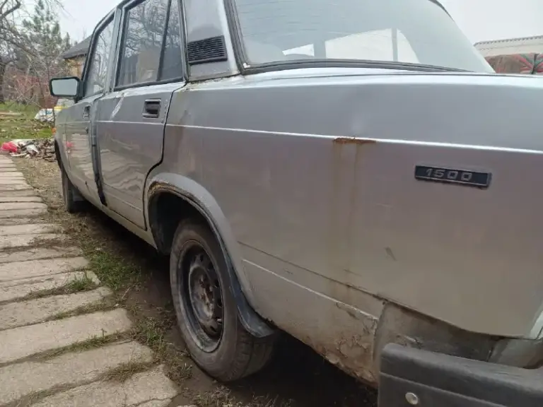Ваз 2107. 1996 года.
Внимание!!! Продажа только целиком(с запчастями).
Авто на ходу. Под разбор или востоновление.
Бсз менялось около 8 мес. Назад.
Топливный насос примерно в то же время.
Новые передние фары.
Новые задние фары(светодиод) с новыми стеклами.
Новые универсальные боковые зеркала(но есть уже не значительные потертости).
Новый трос ручника(но подсоеденил только к колесам).
Новые щетки стеклоочестителя.
Новые форсунки омывателя.
Новый бачок омыателя с движком.
Новый датчик вкл. Вентилятора.
Так же запчасти:
Зеркала ( родные )
Тяги карба
Рем торм целиндра
Рем суппорта
Датчик вкл вентилятора
Обратный клапан
Фиксатор зад колод
Пробка поддона
Крестовина кардана
Торм целиндр зад
Цилиндр рабочий привода сцепления
Подшипник полуоси
Муфта кардана
Распредвал
Фары( одна битая )
Диск сцепления
Тормозные колодки
Только стс днр.
По нюансам в лс.
Ценник 40000, быстрым отдам за 35000. Без торга!!!
Продажа только авто+запчасти!!!
Обмен не интересует
📲 Tg: @kristinakovalenko22
📞 Звоните: +7(949)3781469 - фотография - 5
