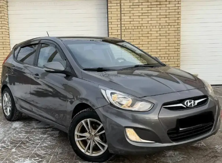 Продам hyundai solaris
2012 Года
Пробег 165.000 родной, готов на любые проверки !
1.6 Механика
Состояния нового автомобиля
Гаражная хранение
Без дтп
В родном окрасе
За машиной ухаживали, салон чистый не прокурен, каждые 6-7 тысяч проходила полное обслуживания
За состояния авто не стыдно

Полная комплектация : климат контроль, старт стоп, без ключевой доступ, парктроники, подогрев сидений, мульти руль, bluetooth, сигнализация, в машине есть абсолютно всё для удобства

Цена 840.000
+79495278015 - фотография - 1