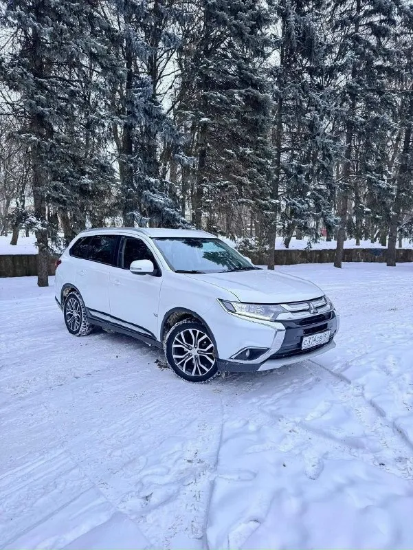 Продаю отличный японский кроссовер mitsubishi outlander, 3 рестайлинг. Автомобиль очень надёжный, вместительный, комфортный, идеален для семьи с детьми и для дальних путешествий. За время эксплуатации 2 собственника, в дтп не участвовал. Весь в родном окрасе, кроме заднего крыла, была небольшая притертость. За машиной ухаживал, масло в двигателе менял каждые 8 тыс, в вариаторе каждые 40тыс. Запчасти оригинал или очень хороший аналог! Состояние кузова, салона, двигателя, акпп, полного привода - всё в идеале! В машине есть всё для комфортной езды: полный привод с блокировкой, круиз контроль, климат контроль, кожаный салон, камера заднего вида, датчики света и дождя. Документы кристально чистые, птс оригинал. Вообщем хорошая машина без подводных камней. Звоните, пишите. Рассмотрю обмен на другой автомобиль. Донецк макеевка цена 2 250 000р +7949 639 50 32 андрей
📞 Звоните: +7(949)6395032 - фотография - 1