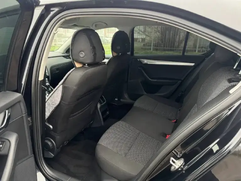 🚗🅰️🅰️🅰️
🚘Марка: škoda octavia a7
⚙️Двигатель: 1.6л
⛽️ Топливо:бензин
📅Год выпуска: 2014
📦Кпп:автомат
💴Цена: 1.400.000₽⬇️
🗺Пробег: 130.000 км
📱Номер телефона: +7-949-4999-180
+7-949-5000-980
📝Описание:
-Климат- контроль
- Подогревы сидений
- Комбинированные вставки салона с кожаными элементами
- Акустика, aux, usb
- Эл стеклоподъемники
- Эл регулировки зеркал
- Abs esp
- Безопастность (airbag)
📍•Город мариуполь
Ул куприна 10•
📞 🇷🇺 Звоните:
+7-949-4999-180
+7-949-5000-980 - фотография - 8