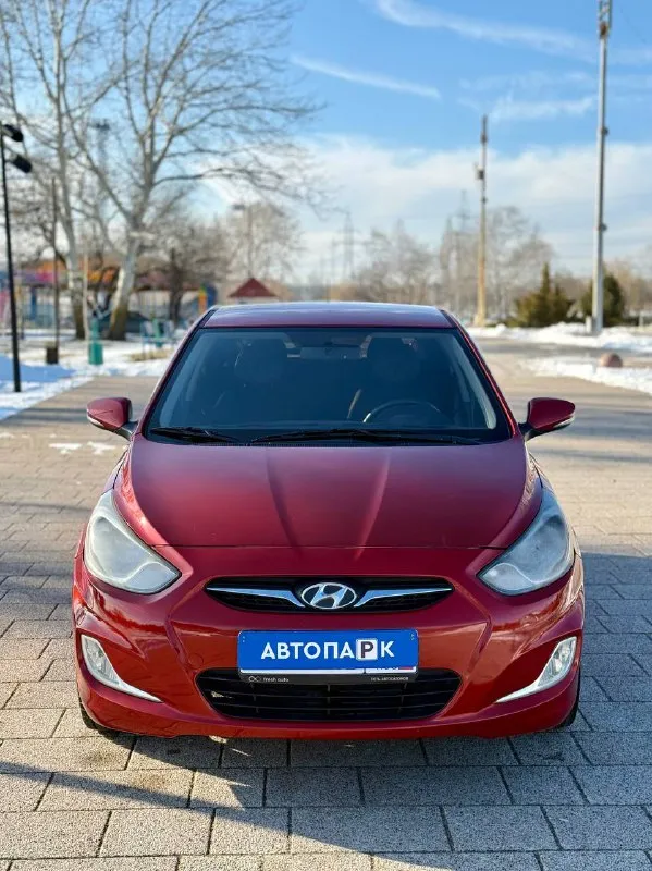 🇰🇵 Hyundai solaris

💰Цена: 790 000р
🏢Город: мариуполь
📅Год выпуска: 2012
🧾Пробег: 170 313км.
⚙️Двигатель: 1.6
⛽Топливо: бензин
⚙️Кпп: автомат

📞 Телефон:

+7-949-727-41-51
+7-949-551-91-52
+7-989-263-55-56

💾 Описание:

Solaris зарекомендовал себя на российском рынке как универсальный, практичный и надежный автомобиль для тех, кому важны экономичность,
Надёжность и комфорт.

🍒 Очень красивый цвет
✅ Коробка автомат
✅ Оригинальный пробег
✅ Отличное состояние как
Внешне, так и технически

Максимальная комплектация «premium»:

Бесключевой доступ, start-stop, климат-контроль, кожаный мульти-руль, 4 электростеклоподьемника, электропривод зеркал, подогрев сидений, обогрев зоны дворников, птф, гидроусилитель, airbag, abs, магнитола с bluetooth, камера заднего вида, eva коврики, новые чехлы из экокожи, оригинальные литые диски r16 на новой зимней резине.

Улица шевченко 269

🏦 Возможна продажа в кредит по двум документам. - фотография - 2