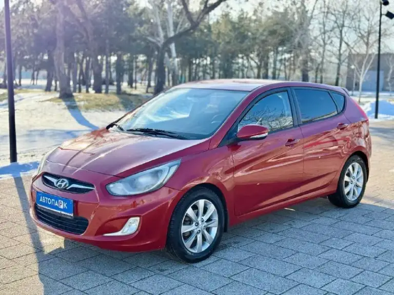 🇰🇵 Hyundai solaris

💰Цена: 790 000р
🏢Город: мариуполь
📅Год выпуска: 2012
🧾Пробег: 170 313км.
⚙️Двигатель: 1.6
⛽Топливо: бензин
⚙️Кпп: автомат

📞 Телефон:

+7-949-727-41-51
+7-949-551-91-52
+7-989-263-55-56

💾 Описание:

Solaris зарекомендовал себя на российском рынке как универсальный, практичный и надежный автомобиль для тех, кому важны экономичность,
Надёжность и комфорт.

🍒 Очень красивый цвет
✅ Коробка автомат
✅ Оригинальный пробег
✅ Отличное состояние как
Внешне, так и технически

Максимальная комплектация «premium»:

Бесключевой доступ, start-stop, климат-контроль, кожаный мульти-руль, 4 электростеклоподьемника, электропривод зеркал, подогрев сидений, обогрев зоны дворников, птф, гидроусилитель, airbag, abs, магнитола с bluetooth, камера заднего вида, eva коврики, новые чехлы из экокожи, оригинальные литые диски r16 на новой зимней резине.

Улица шевченко 269

🏦 Возможна продажа в кредит по двум документам. - фотография - 3