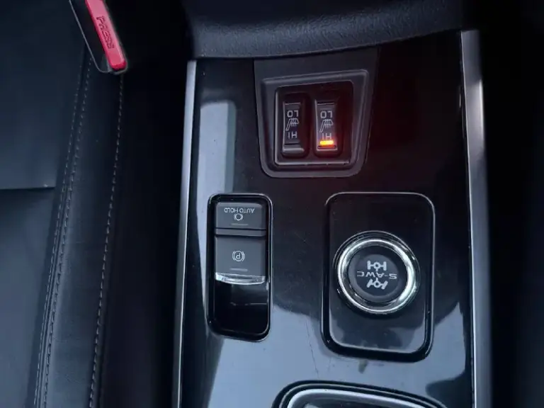Mitsubishi outlander 2019
2.4 Л, полный привод, 7 мест, климат, бесключевой доступ, подогрев сидений, кожа, 2 комплекта резины, пробег 95 т км
Донецк, цена 2.050.000 рублей
+79493145500 - фотография - 9