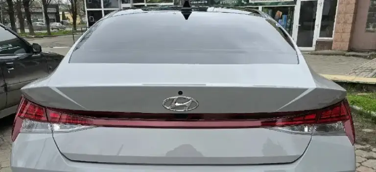 Продам hyundai elantra
2023 Год в очень красивом цвете нардо грей.
Объём 2 литра атмосферник, состояние нового авто, без подкрасов и дтп. Кузов полностью в антигравийной пленке ( оклеили весной 2024 года), дисплеи в салоне также оклеены защитной пленкой. Крыша авто в черной пленке.
-Пробег 23 тыс км.
-Подогрев передних и задних сидений.
-17 Диски( лето) резина kumho. Второй комплект 16 диски и зимняя резина липучка кumho.
-Apple carplay и android auto.
-Камера заднего вида.
-Мониторинг давления в шинах.
-Drive mod 3 режима езды.
-Климат контроль 2-зонный.
- Адаптивный круиз контроль.
-Кожанный мультируль.
-Датчик света.
Цена 2,75 млн торг.
+7949344 6218
📞 Звоните: +7(949)3446218 - фотография - 3