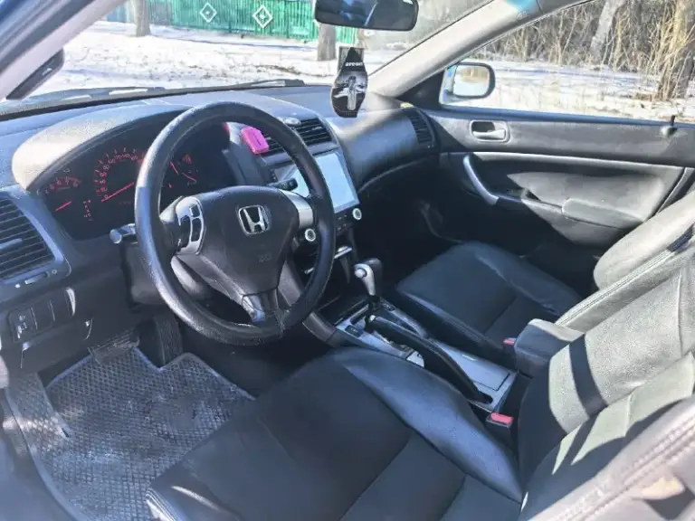 Продам honda accord 2004 г. В. , двигатель 2.0л 155 л. С. , коробка автомат. Полный электропакет, двухзонный климат-контроль, mp3 dvd магнитола с навигацией, андроид тв. . Авто в нормальном состоянии: двигатель и коробка работают нормально, салон чистый и опрятный, автомобиль на новой зимней резине, летние шины в комплекте. Состояние авто на свою цену. Находится в днр пригород г. Шахтёрска. Все вопросы по телефону +7949 377 28 10 или +7 951 837 80 86 ( телеграмм). Цена 675 т. Р. Я собственник, любое переоформление! Торг строго у капота!
📞 Звоните: +7(949)3772810 - фотография - 4