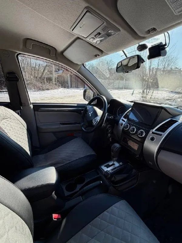 Mitsubishi паджеро спорт 2014г. Пробег 187000, 2500 дизель, автомат, 2100000 торг, +79493327919
📞 Звоните: +7(949)3327919 - фотография - 9