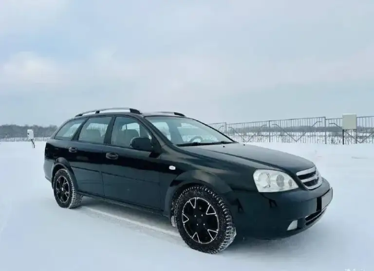 Продам chevrolet лачетти 2012 г 1.8 16 клапанная собственник один хозяин авто как новая гаражное хранение комплектация полная вложение не нужно абсолютно никаких авто местная обслужил полностью два комплекта резины зимние и летние на титановых дисках пробег 67 тысяч. Тел +79492966754
📞 Звоните: +7(949)2966754 - фотография - 2