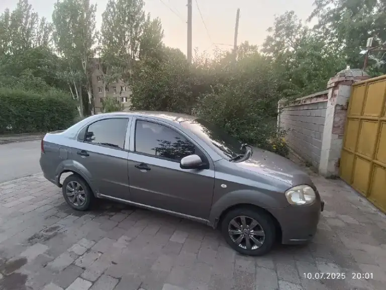 Chevrolet aveo 2008г. В. Мотор 1.5 пробег 230 000 цена 380 000р номера 180 регион +79493017044
📞 Звоните: +7(949)3017044 - фотография - 2