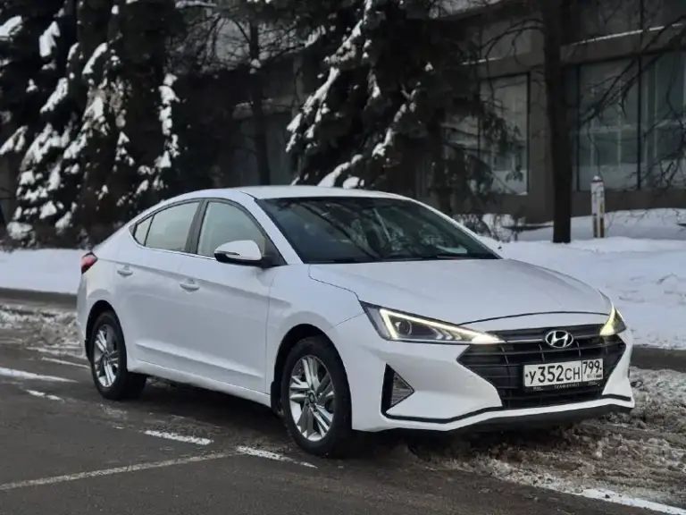 В продаже hyundai elantra 2019 года выпуска, рестайлинг.
Первая регистрация в декабре 2019 года.
Самый надежный двигатель объемом 1.6 на классическом автомате.
Родной пробег 87405 км.
Обслуживание в официальном дилере, полный комплект ключей и документов.
Отличная комплектация с климат контролем, датчиками света и дождя, подогревом сидений и руля, камера 🎥 заднего вида, штатная магнитола с поддержкой apple carplay и многое другое.
По запросу отправлю автотеку и видеообзор.
Цена  1.580.000₽

Whatsapp, telegram 89610580248 - фотография - 1