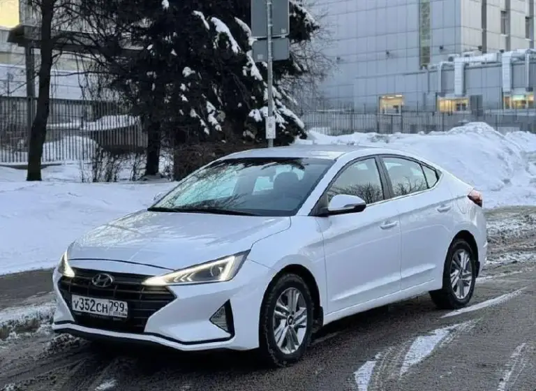 В продаже hyundai elantra 2019 года выпуска, рестайлинг.
Первая регистрация в декабре 2019 года.
Самый надежный двигатель объемом 1.6 на классическом автомате.
Родной пробег 87405 км.
Обслуживание в официальном дилере, полный комплект ключей и документов.
Отличная комплектация с климат контролем, датчиками света и дождя, подогревом сидений и руля, камера 🎥 заднего вида, штатная магнитола с поддержкой apple carplay и многое другое.
По запросу отправлю автотеку и видеообзор.
Цена  1.580.000₽

Whatsapp, telegram 89610580248 - фотография - 7